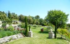 Vaugine home and gardens